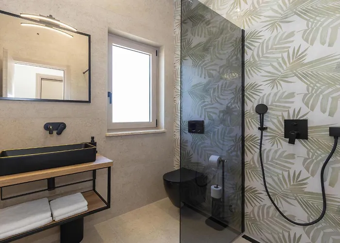 Beautiful In With Wifi Hébergement de vacances Nedeščina