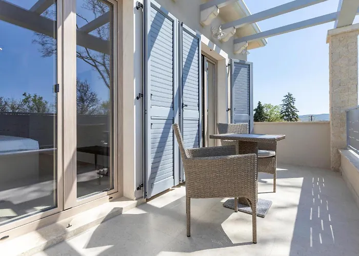 Beautiful In With Wifi Hébergement de vacances *