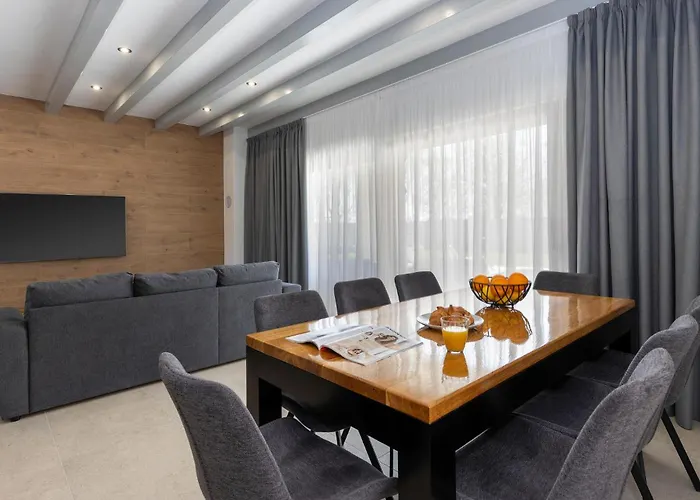 Beautiful In With Wifi *