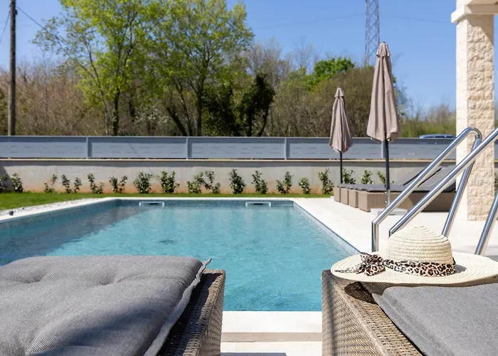 Hébergement de vacances Beautiful In With Wifi Nedeščina